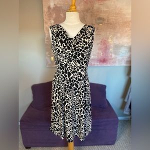 Jones Studio Animal Print Back and Beige Scoop Neck‎ with Flair Skirt Size 8
